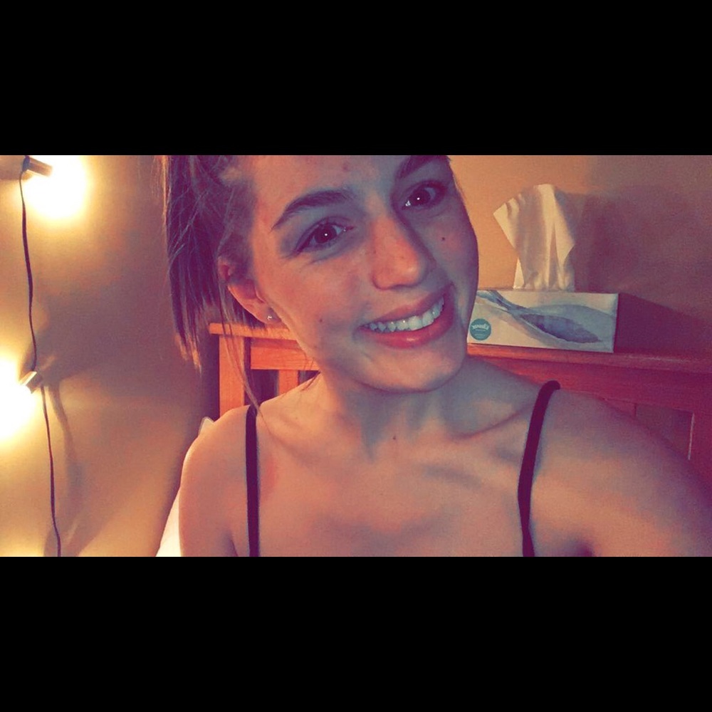 Meet your Posher, Melanie